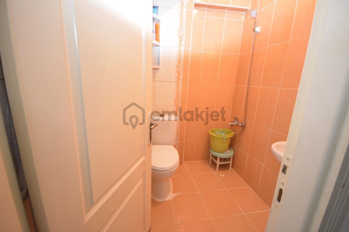 30 Ağustos Mahallesinde 2+1 Acil Satılık Y.giriş Daire - 28