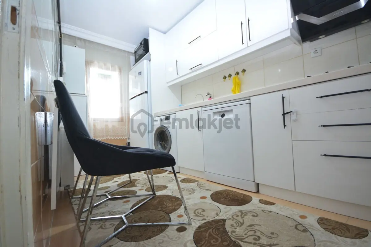 30 Ağustos Mahallesinde 2+1 Acil Satılık Y.giriş Daire - 7