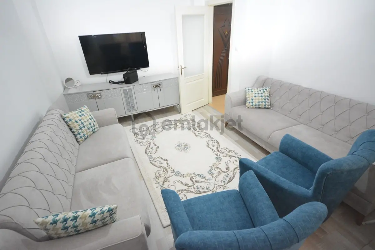 30 Ağustos Mahallesinde 2+1 Acil Satılık Y.giriş Daire - 2