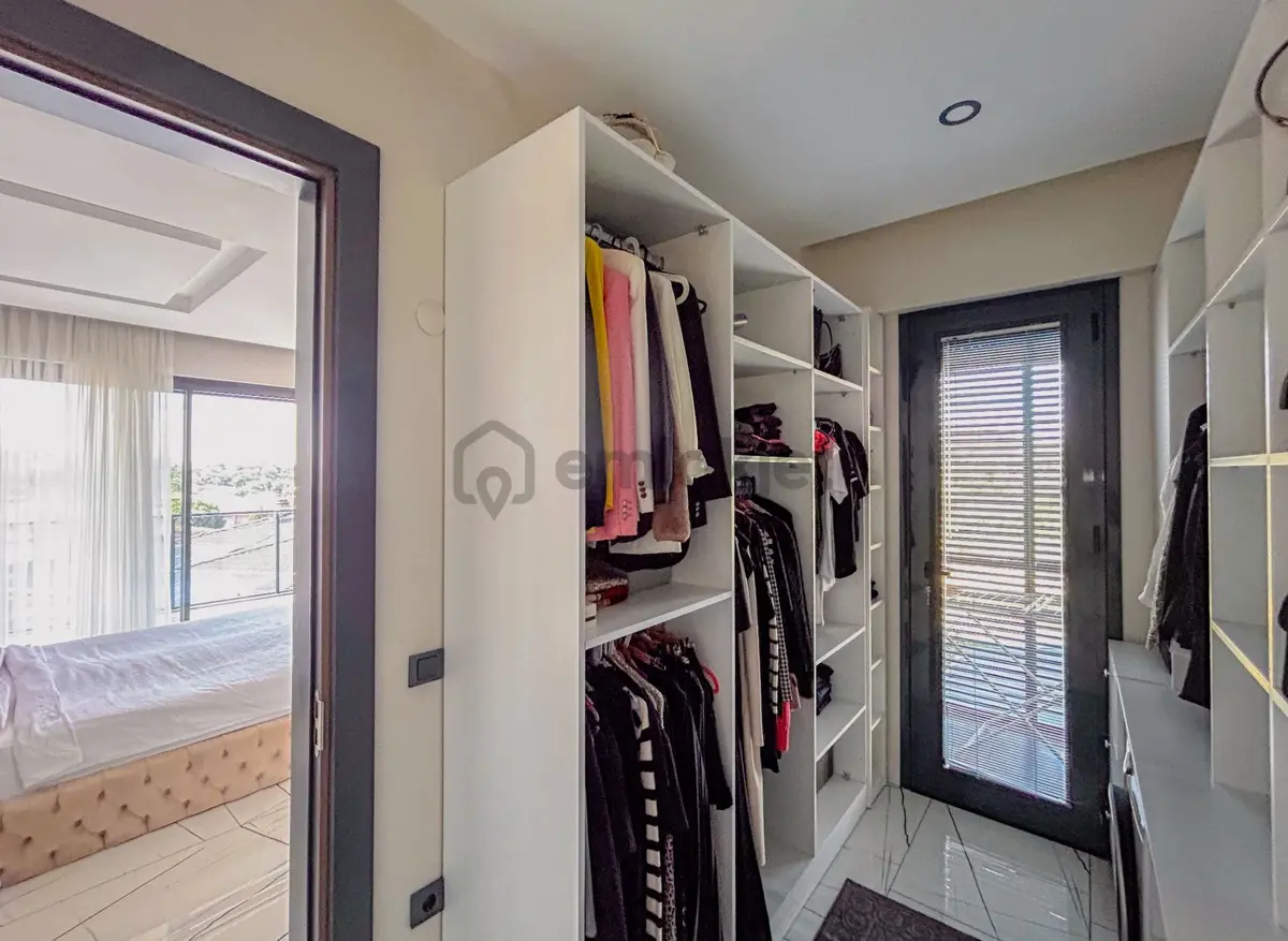 Kuşadası Bayraklıdede Satılık Lüks Villa - 15