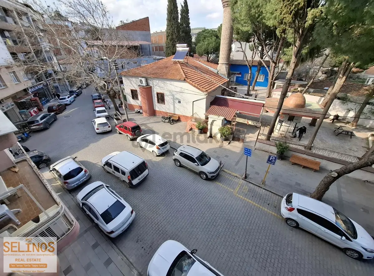Bergama Merkezde Ara Kat Masrafsız 2+1 Daire - 5