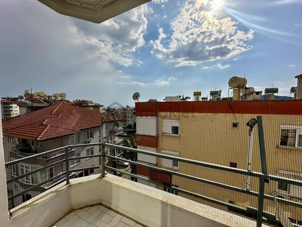 Alanya Merkezde 2+1 Önü Açık Daire - 19