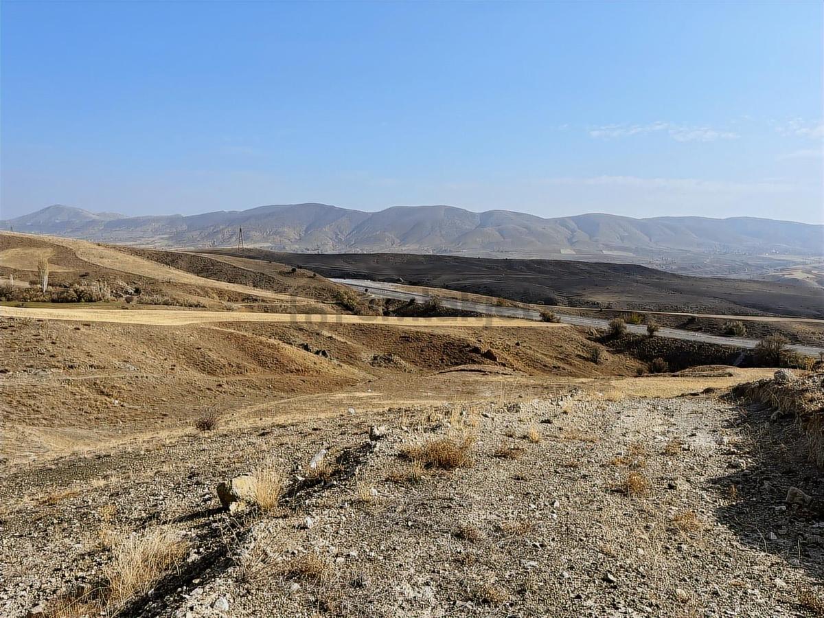 Nova'dan Hacıbalıda 487 M2 Tek Tapu İmarlı Arsa - 4