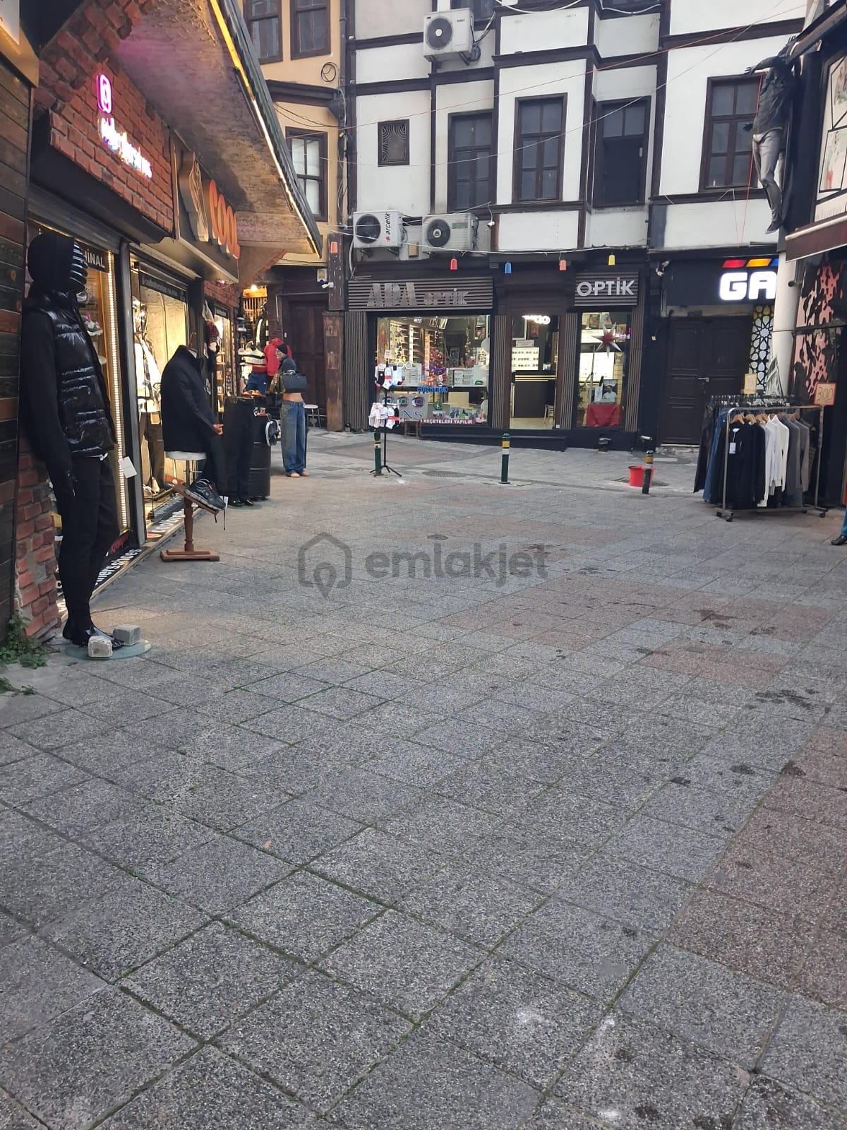 Bursa Tarihi Nalbanltoğlu Satılık Çay Ocağı - 2