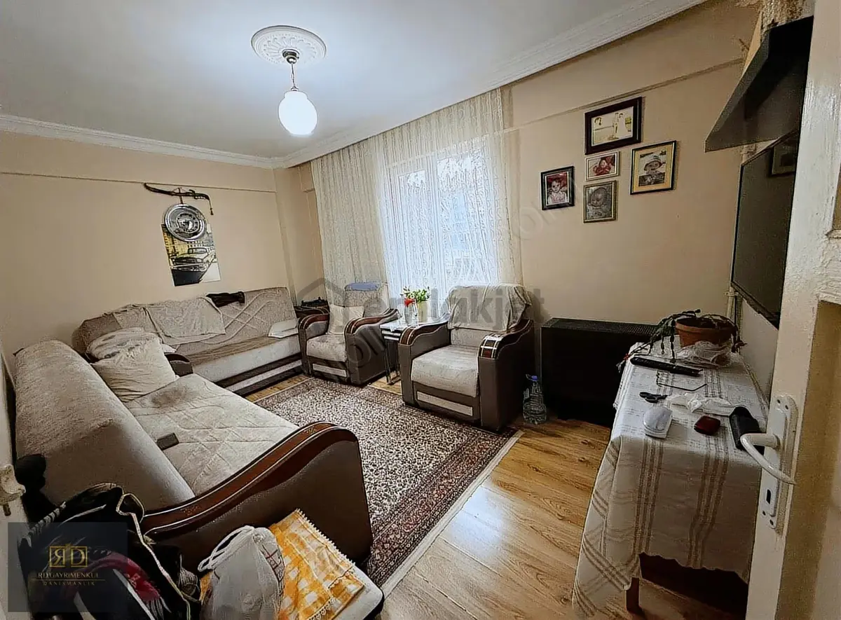 Rd'den Gaziosmanpaşa'da Bahçe Katı Manzaralı Daire - 3