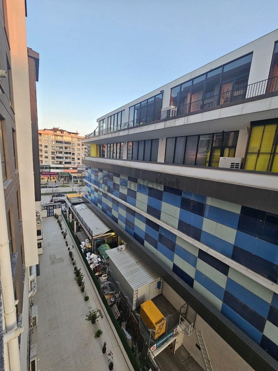 Nilüfer Özlüce Ceylan Plus 1+1 Kiralık Ofis - 5