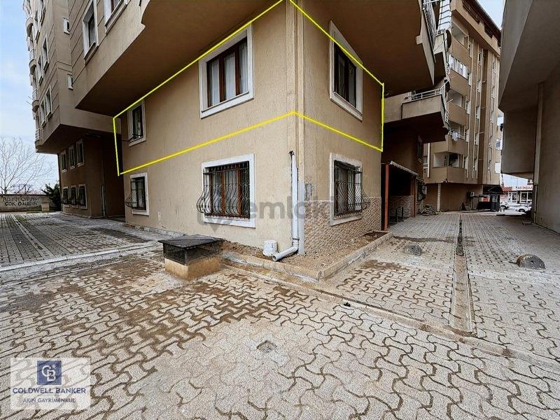 Kapalı Otoparklı Sitede Satılık Ara Kat 2+1 Daire - 32