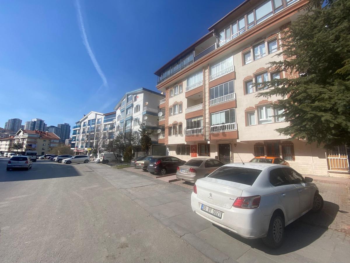 Yaylada Merkezi Konumda Kat Konumda 3+1 - 5