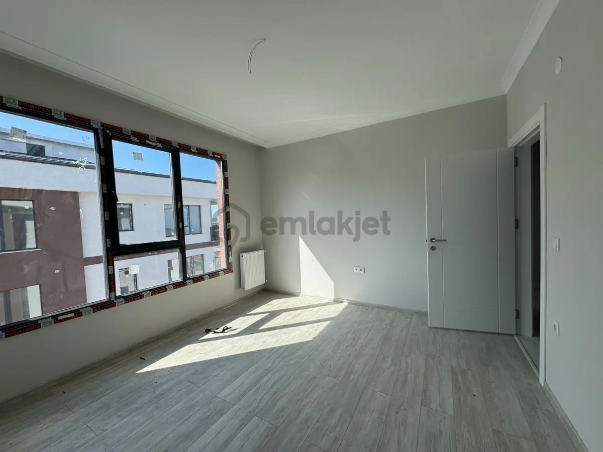 Trabzon1 Nolu Bostancı Sitede 3+1 Satılık Konut - 21