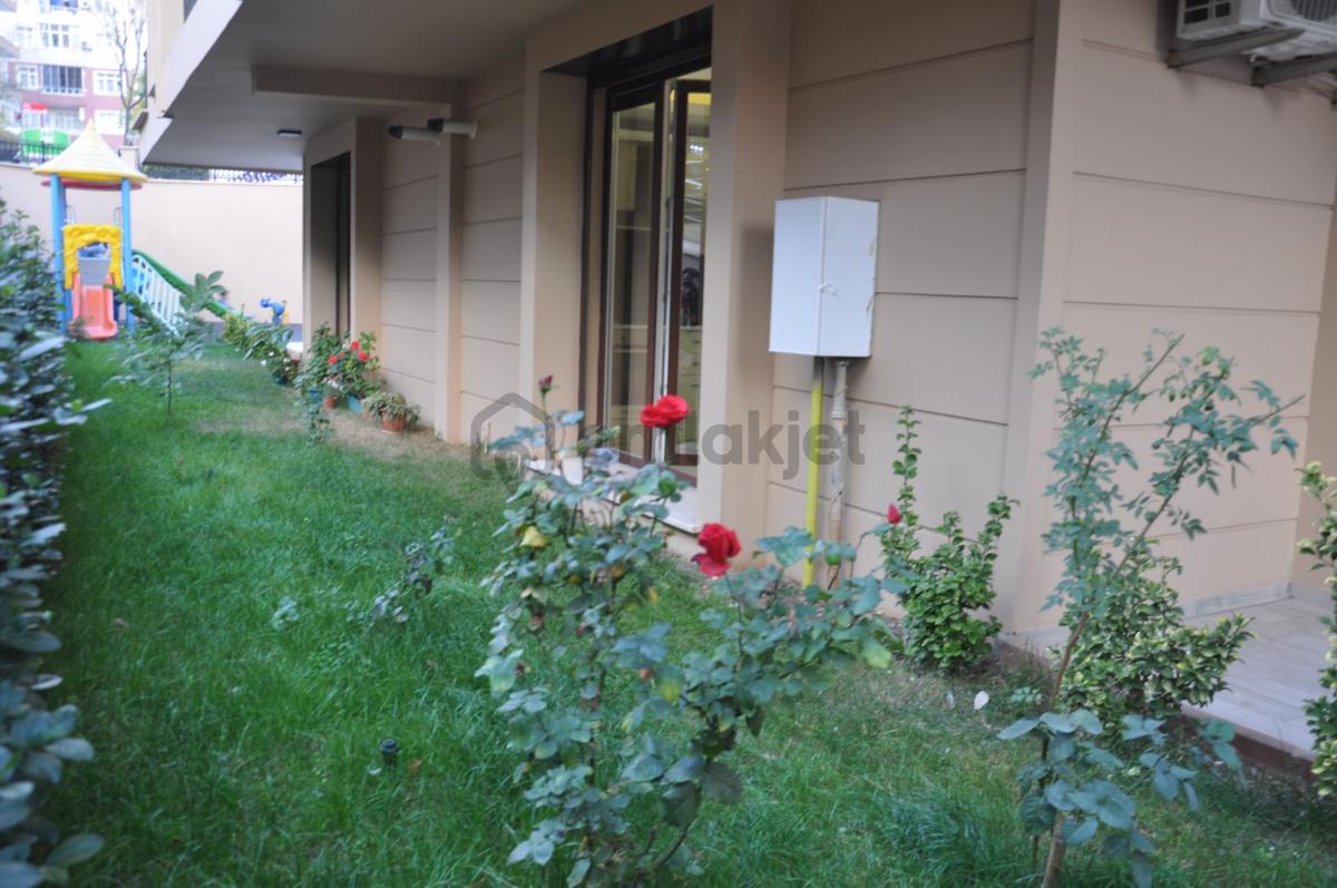 Bahçelievler Öz Mefa Sitesi Bahçe Kullanımlı 2+1 Satılık Daire - 14