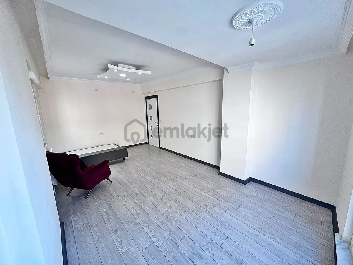 Metin Yapı'dan İşlek Bölgede Satılık 2+1 Daire!!! - 18