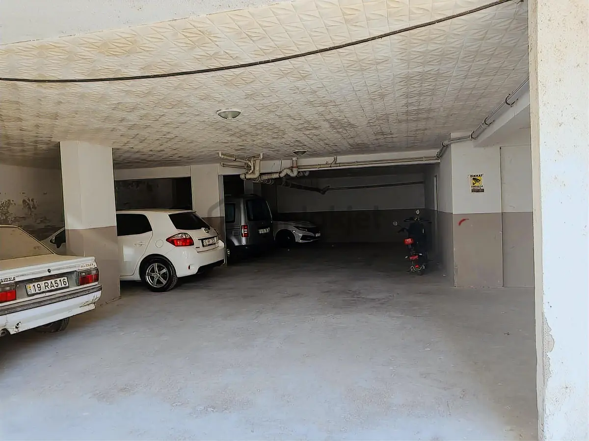 Cumhuriyet Mahallesi Mutluluk Apt.da Satılık 3+1 Daire - 10