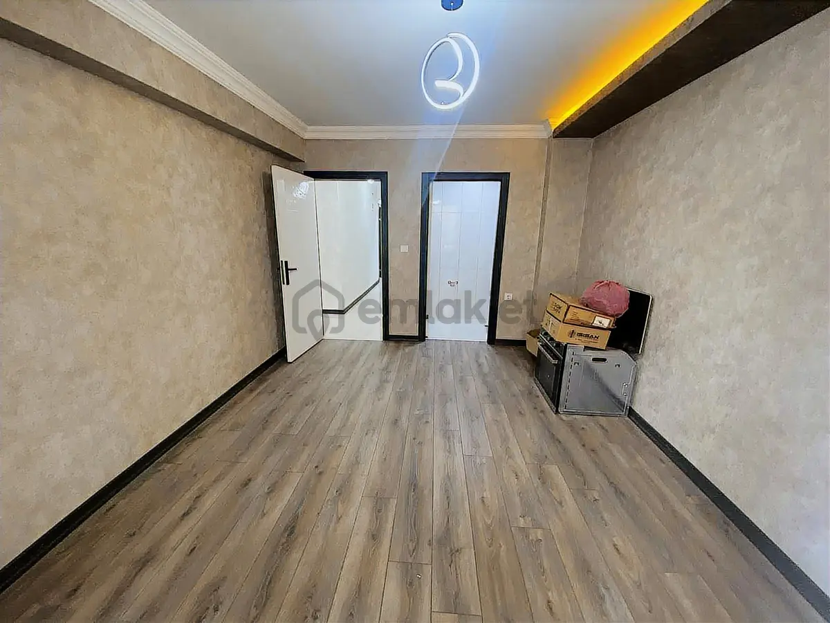 Kuşcağız Merkez De 3+1 Kat Da Sarışıl Daire Teras Balkonlu - 11