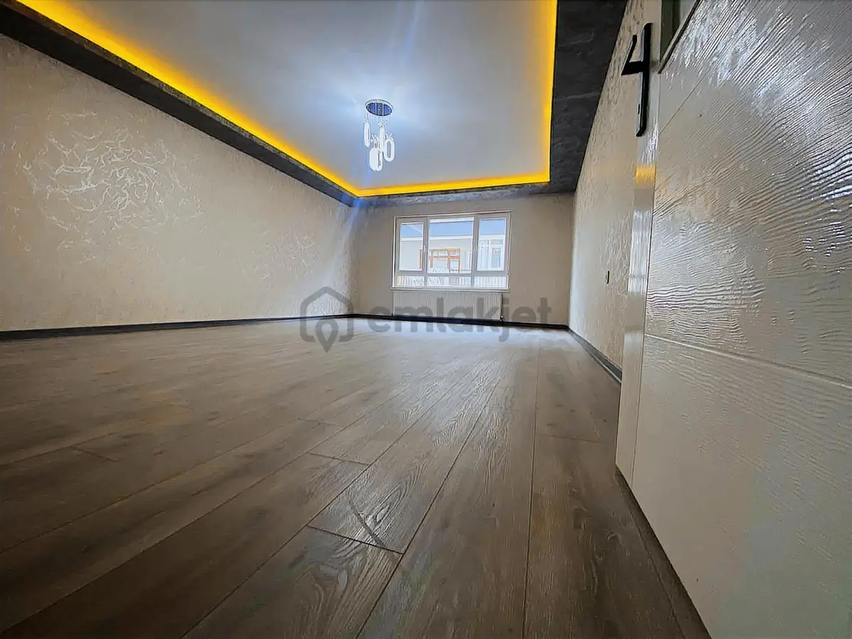 Kuşcağız Merkez De 3+1 Kat Da Sarışıl Daire Teras Balkonlu - 26
