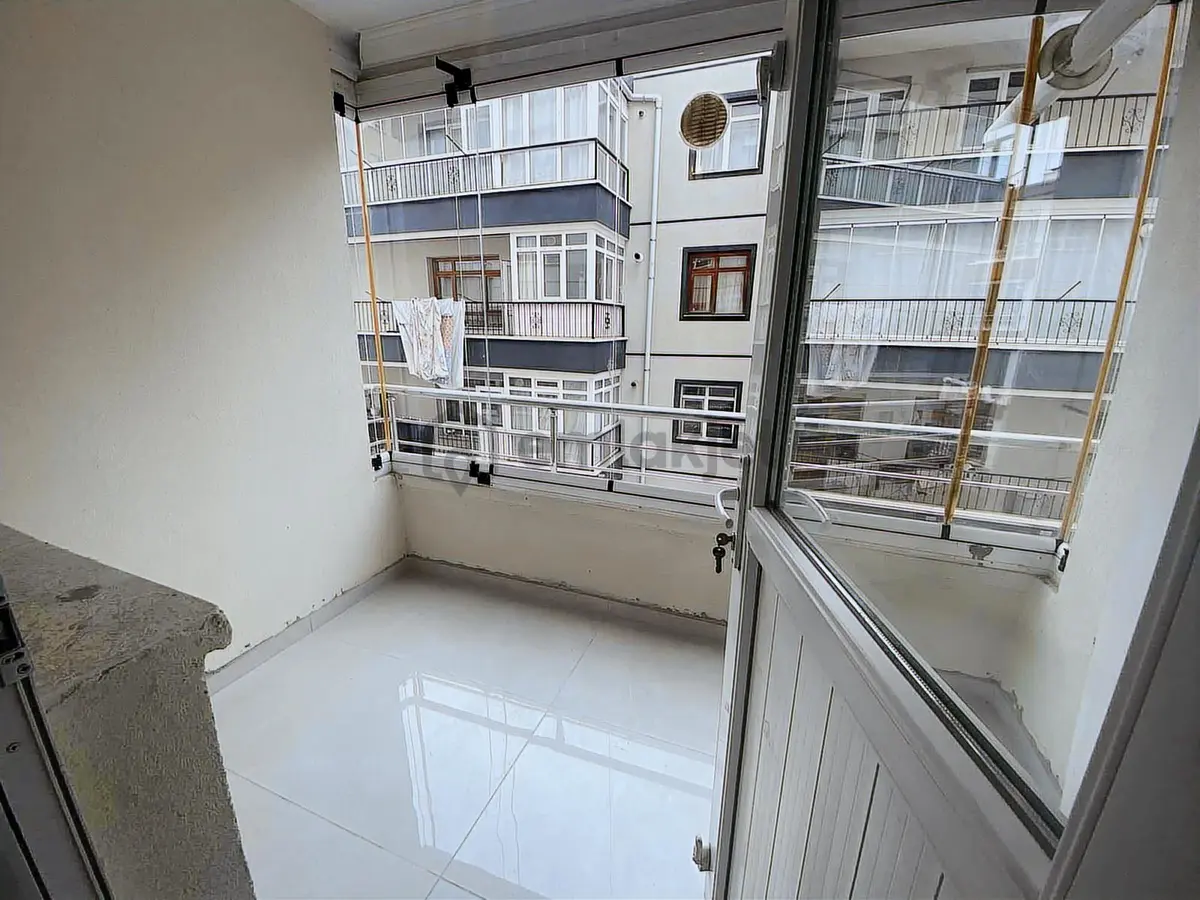 Kuşcağız Merkez De 3+1 Kat Da Sarışıl Daire Teras Balkonlu - 32