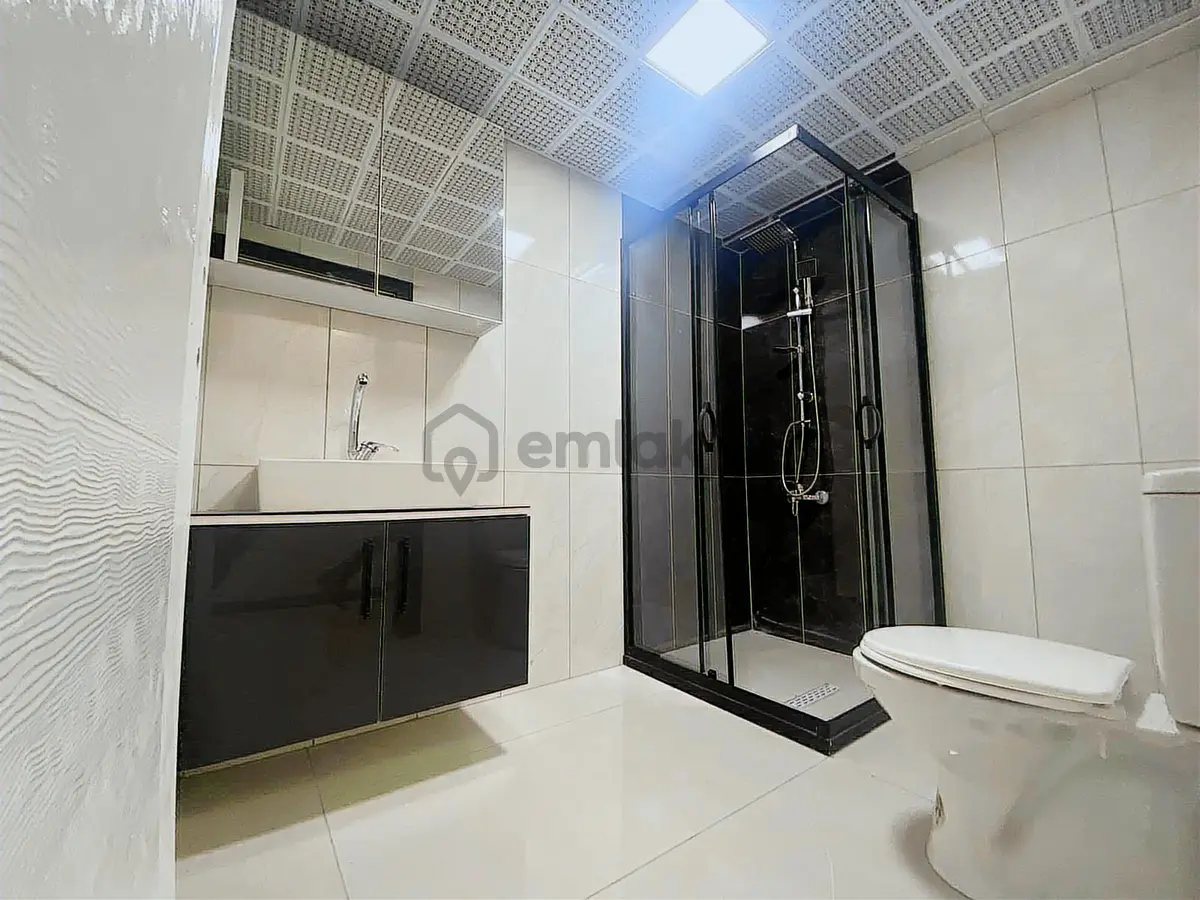 Kuşcağız Merkez De 3+1 Kat Da Sarışıl Daire Teras Balkonlu - 24