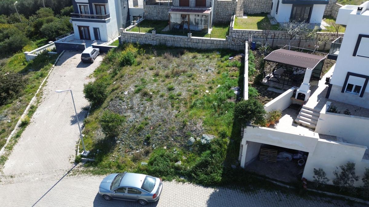 Akarca’da Plaja Yakın, Site İçerisinde İmarlı Arsa Fırsatı - 14