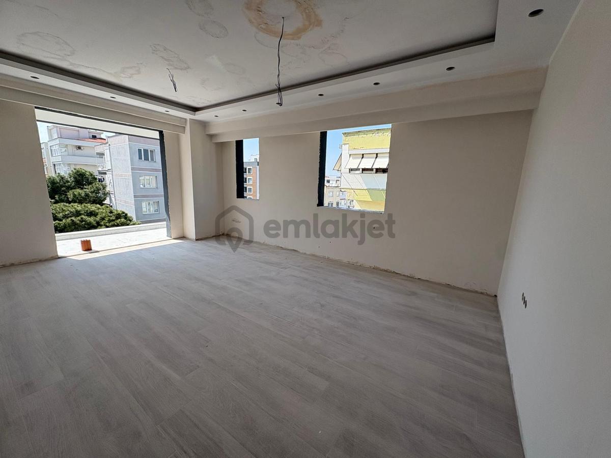Merkezde 3+1 Kapalı Mutfak Ebeveyn Banyolu Ara Kat Satılık - 4