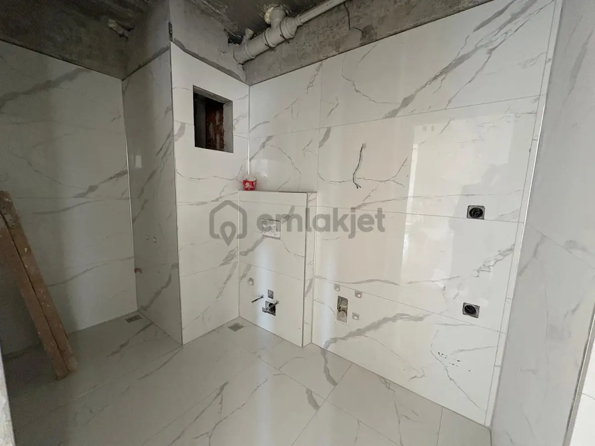 Merkezde 3+1 Kapalı Mutfak Ebeveyn Banyolu Ara Kat Satılık - 23