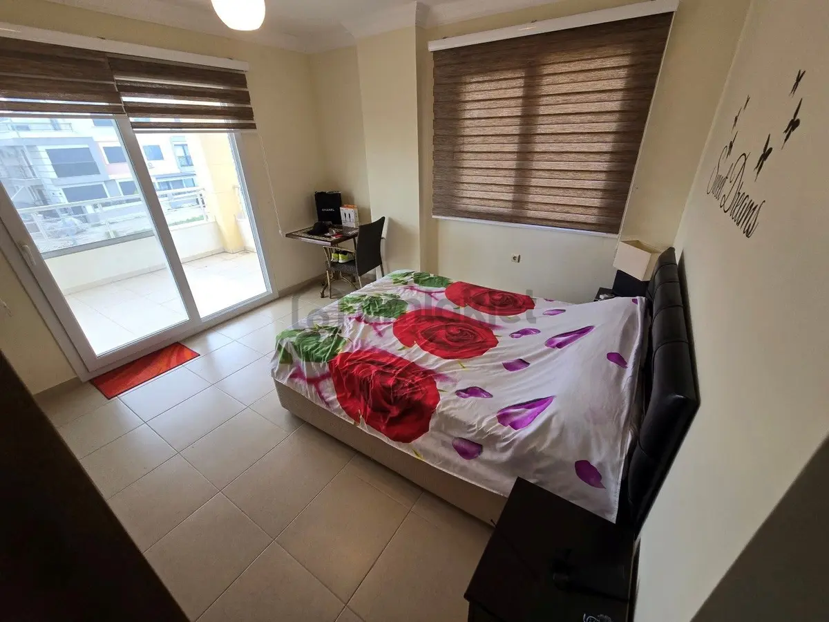 Didim Efelerde Havuzlu Sitede Satılık Full Eşyalı 3+1 Dubleks Daire - 33