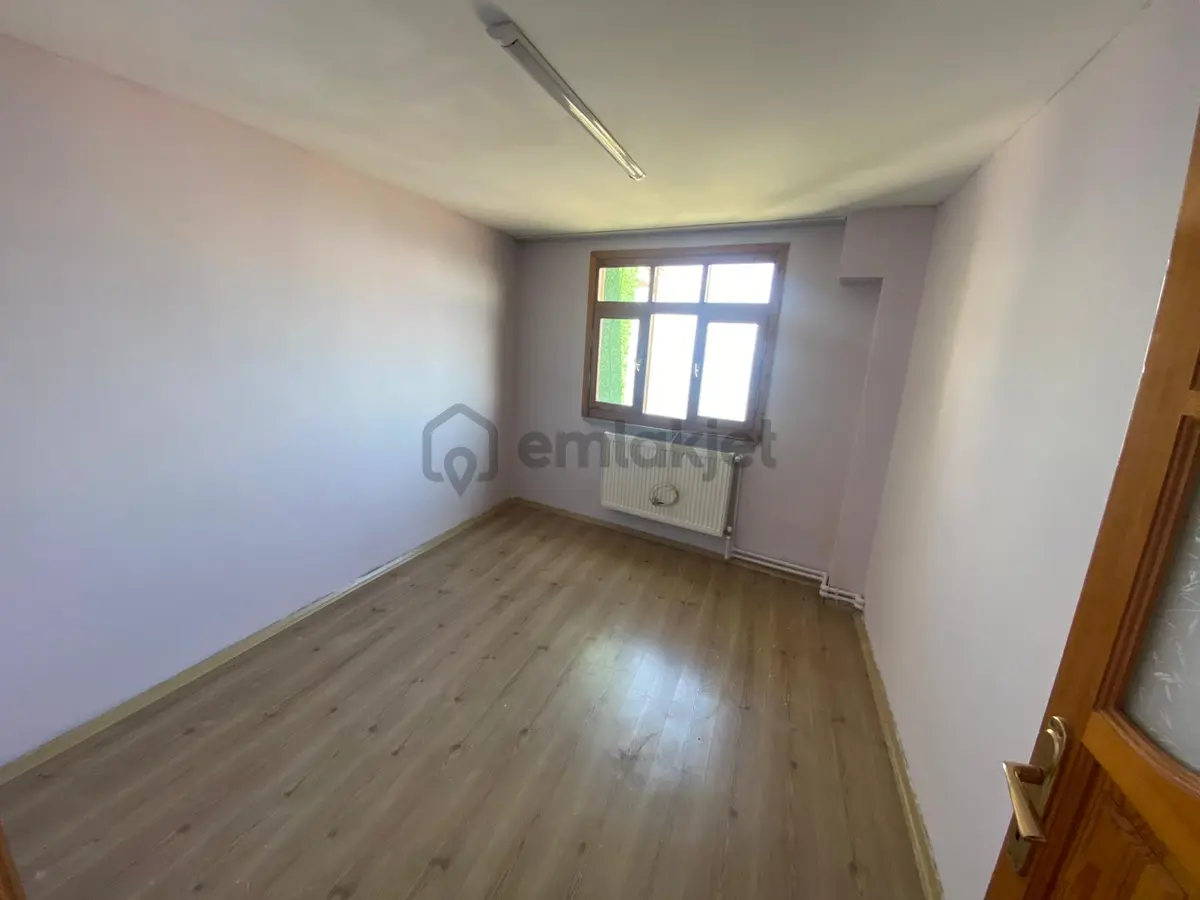 Trabzon'da Kiralık 2+1 Daire - 3
