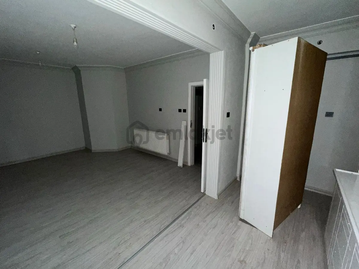 Trabzon Beşirli'de Kiralık 2+1 Daire - 13