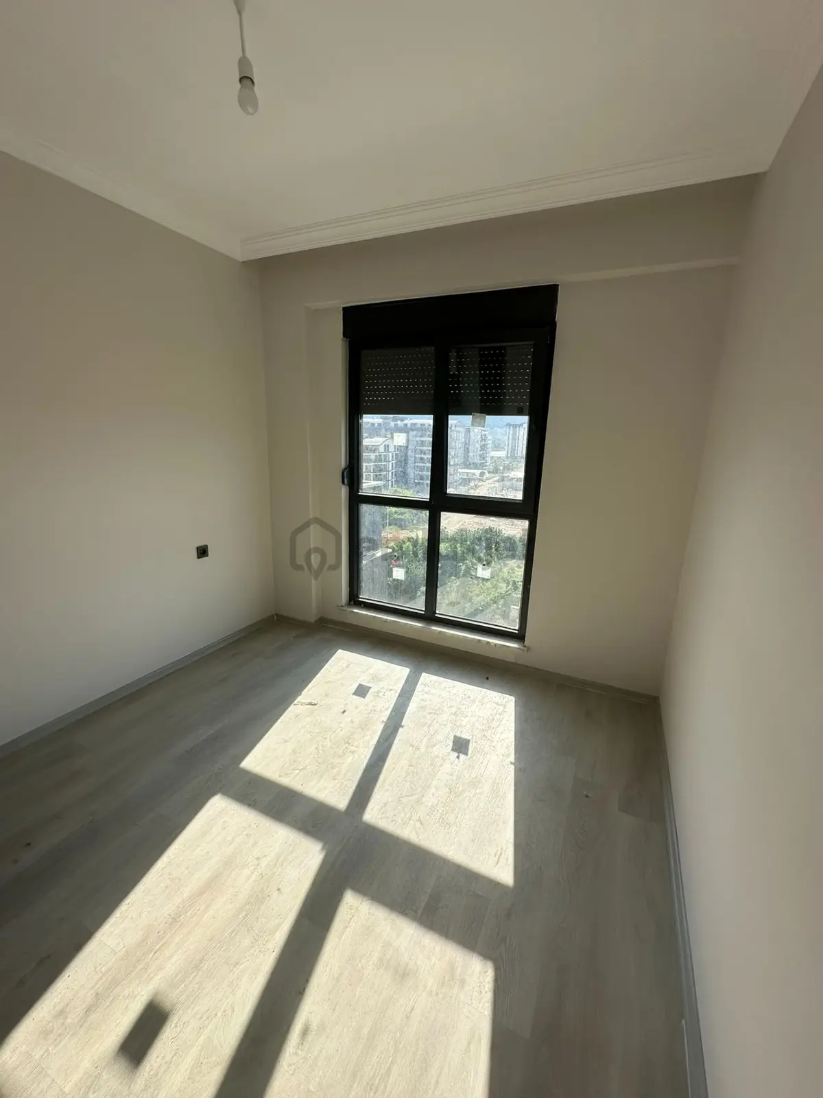 Full Aktiviteli Lüx Site İçerisinde 1+1 Sıfır Daire - 6