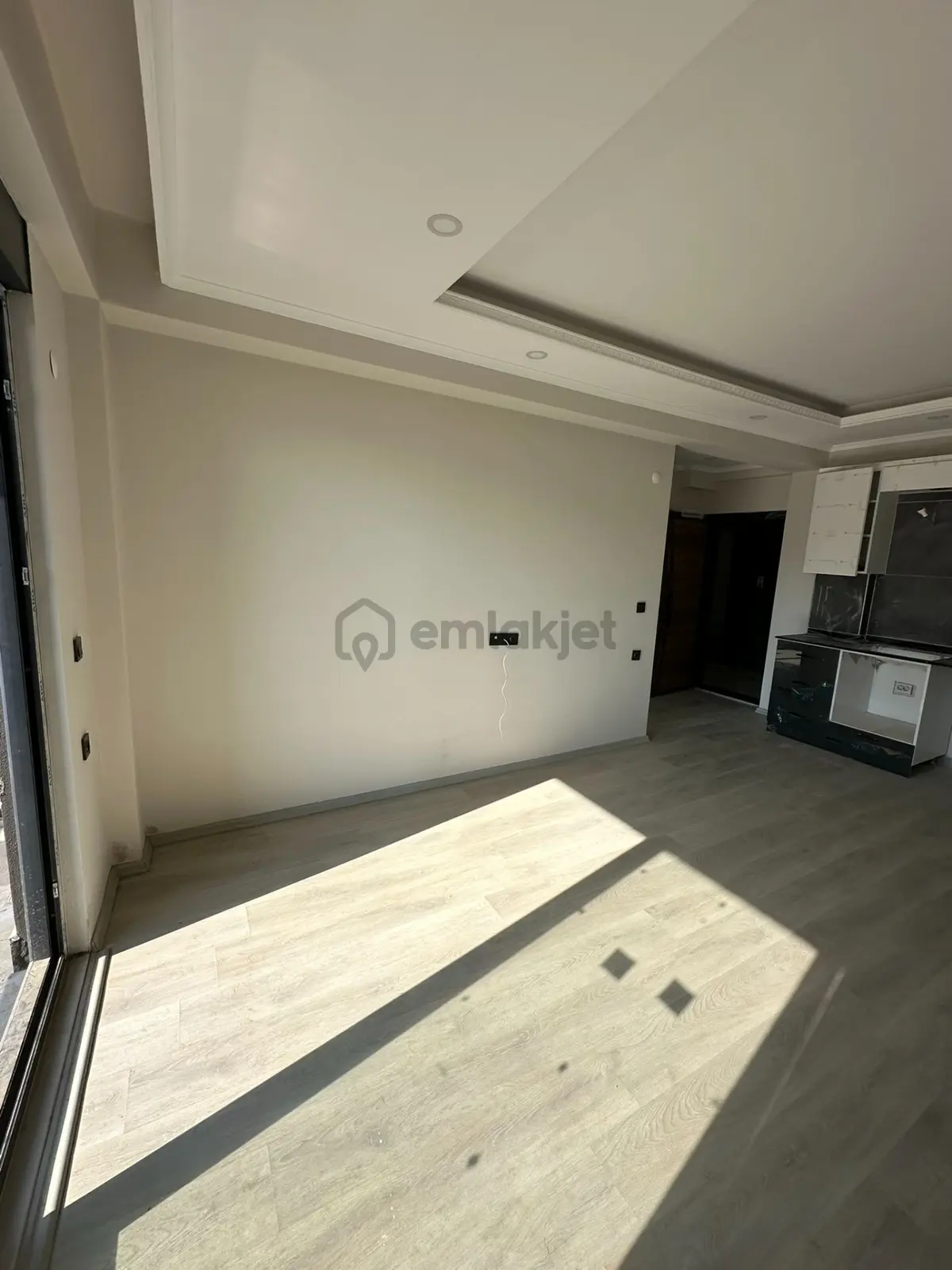 Full Aktiviteli Lüx Site İçerisinde 1+1 Sıfır Daire - 4