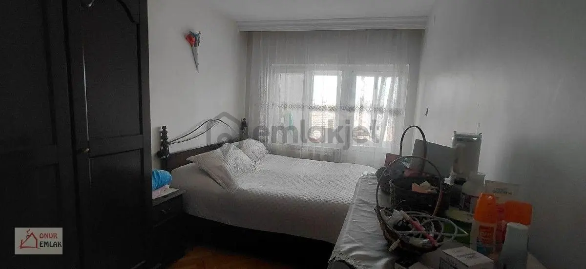 Batıkent Hukukcularda Satılık Daire - 13