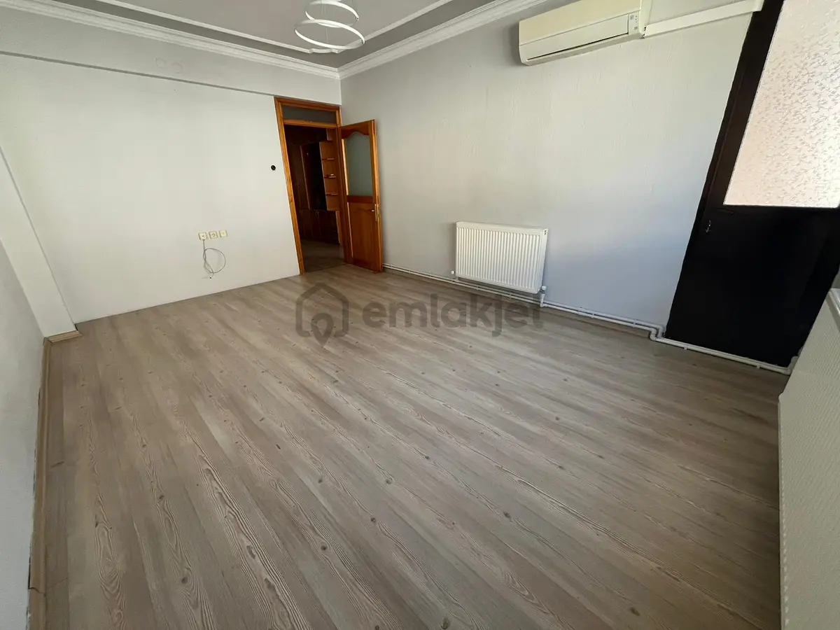 Asil'den Bozyakada Satılık Binada 5 Adet Daire - 3