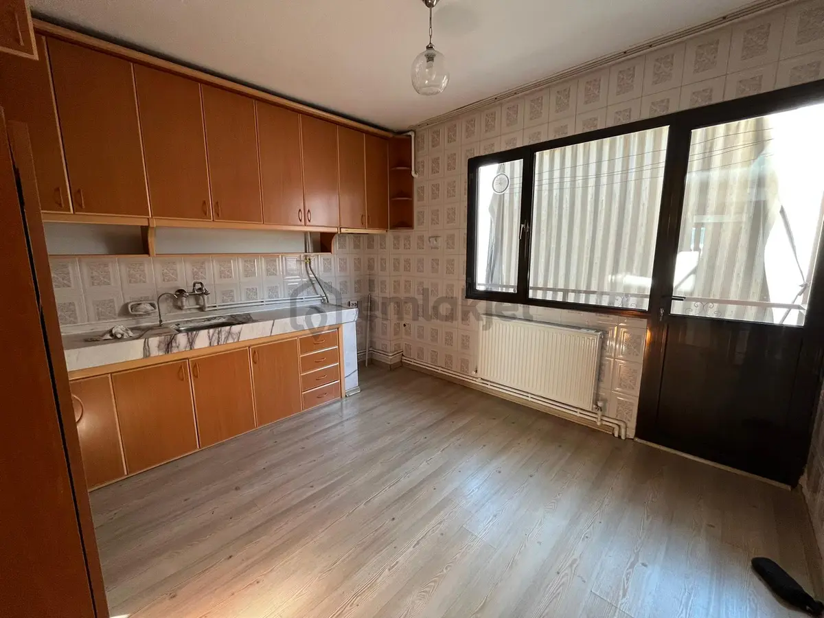 Asil'den Bozyakada Satılık Binada 5 Adet Daire - 10