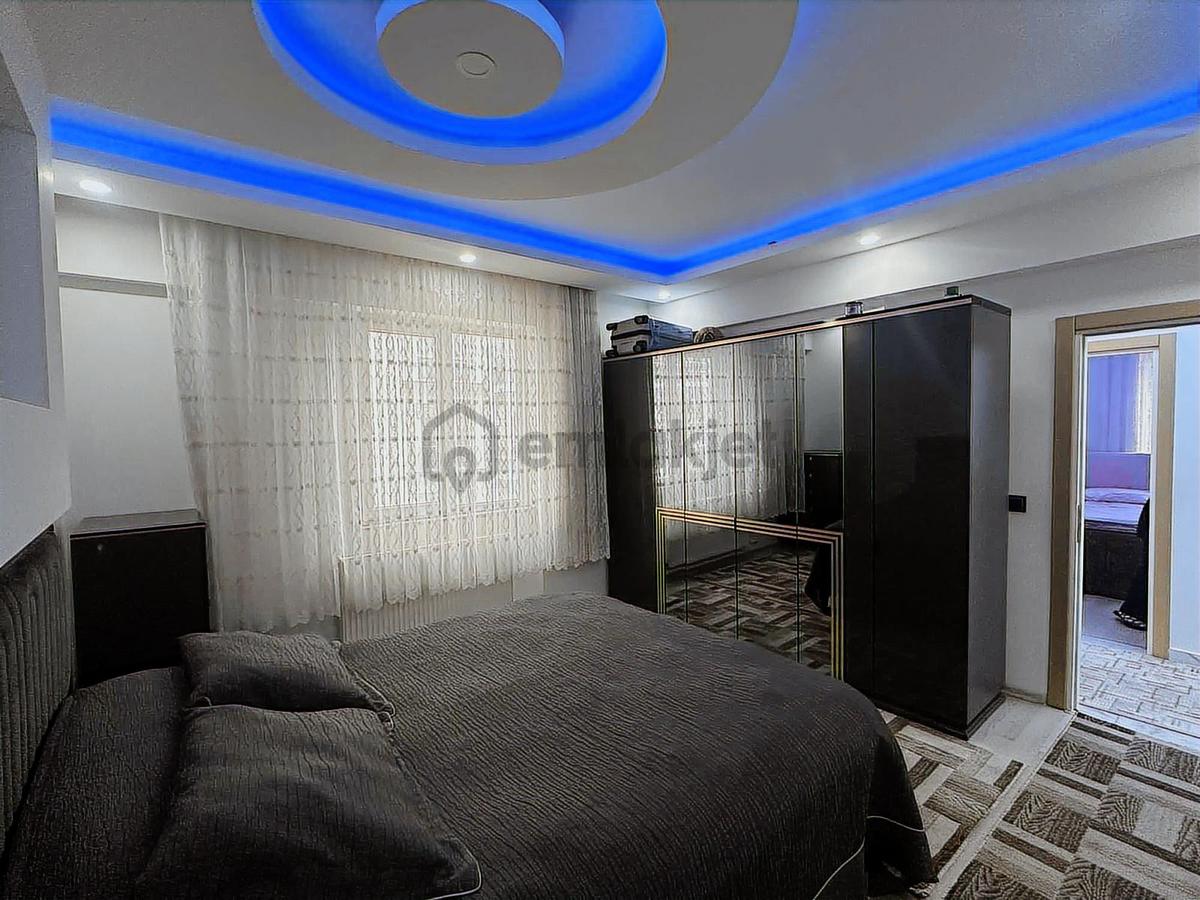 Remax Yeni'den Satılık 4+1 - 22