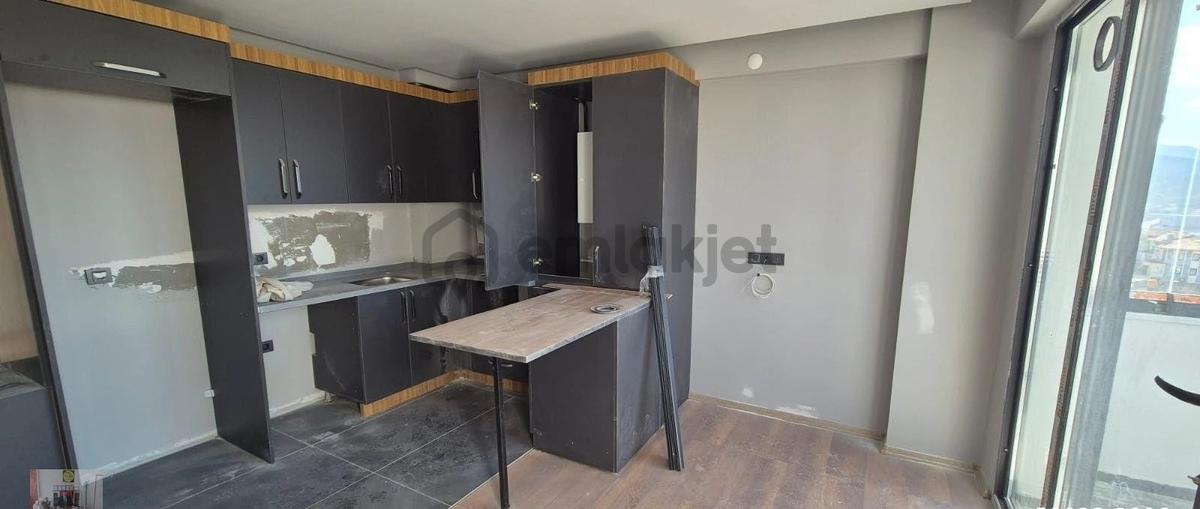 Altıyüzevler De Satılık 4 Adet Sıfır 1+1 Daire - 15