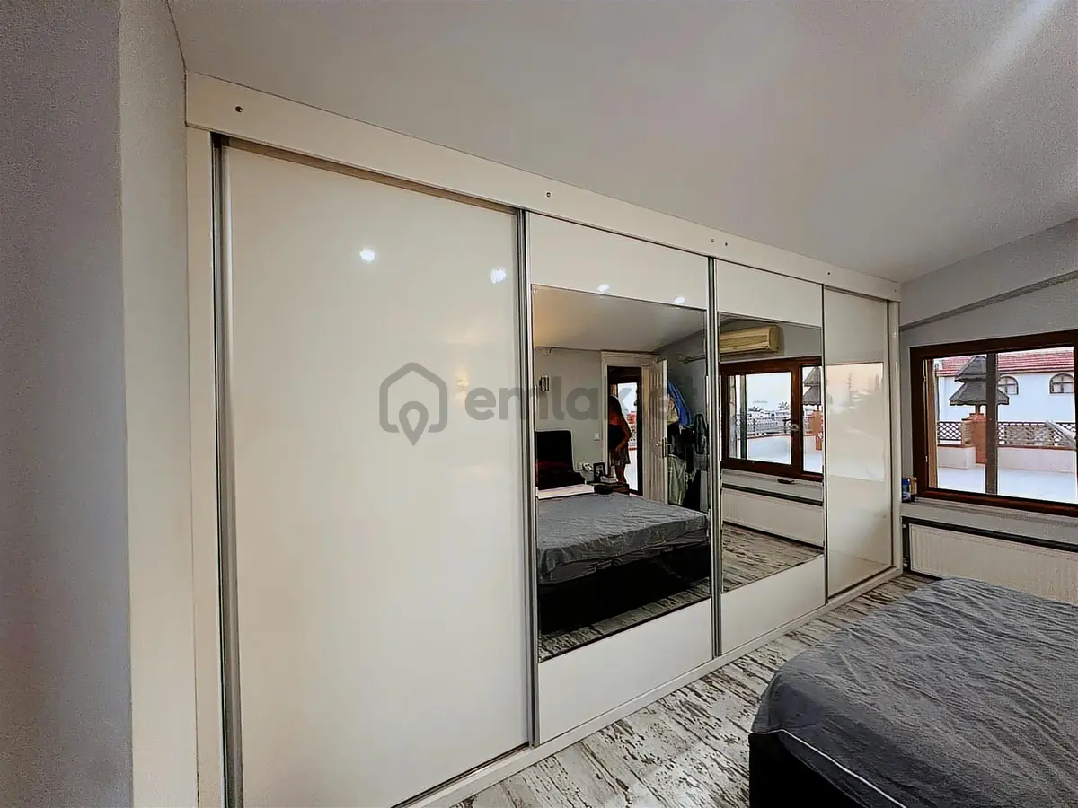 Kuşadası Kadınlar Denizinde 5 Oda 2 Salon Dev Villa - 18