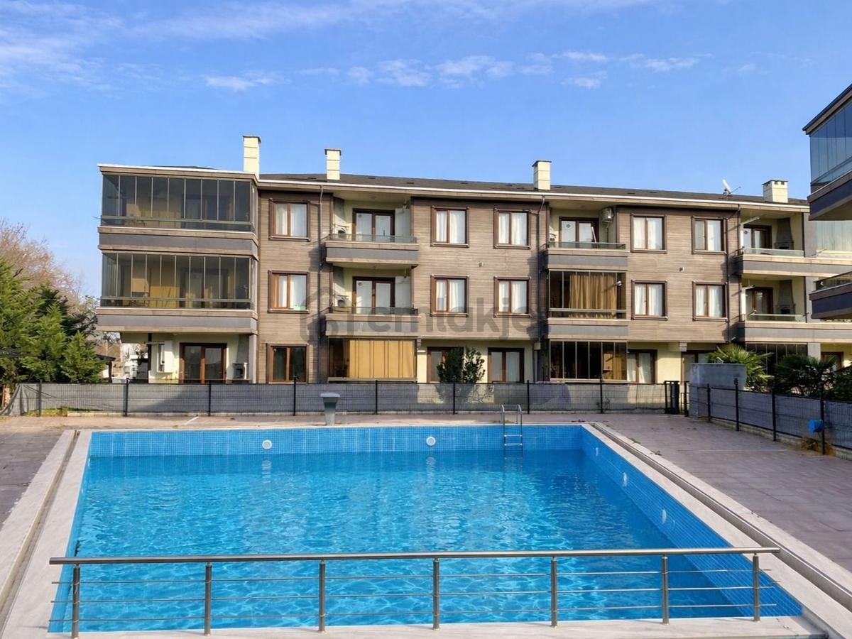 Karasuda Site İçinde, Havuzlu, Ekonomik 1+1 Satılık Daire - 4