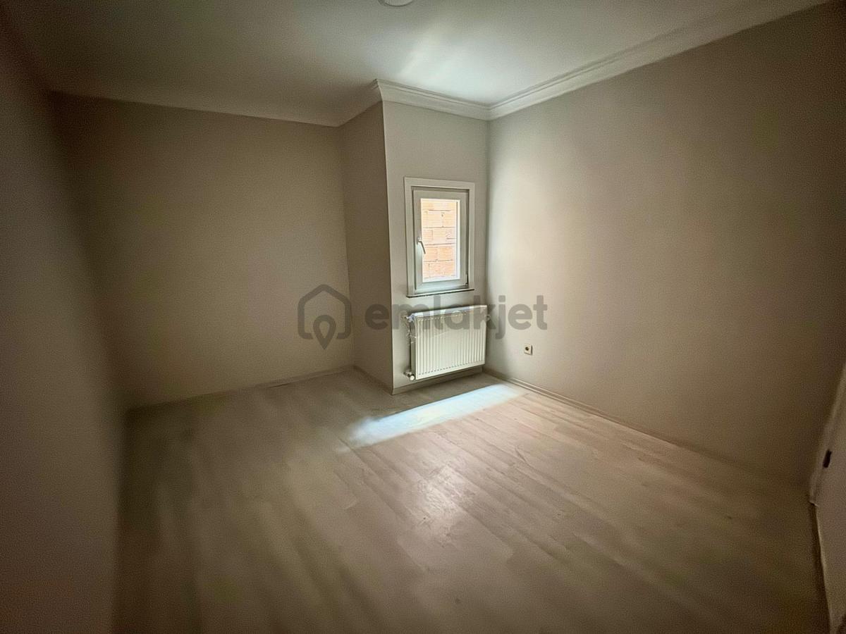 Kağıthane Çeliktepe'de Satılık 3+1 Çatı Katı Daire - 10