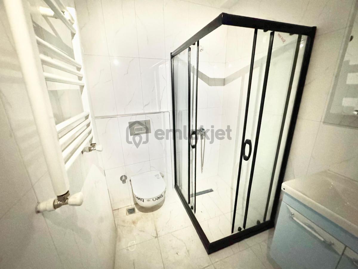 Kağıthane Çeliktepe'de Satılık 3+1 Çatı Katı Daire - 6