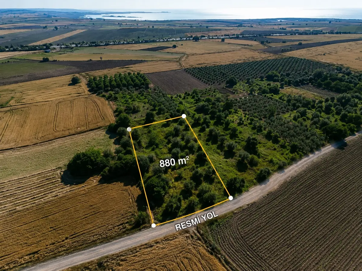 Resmi Yolu Bulunan Satılık Bağ Yeri - 8