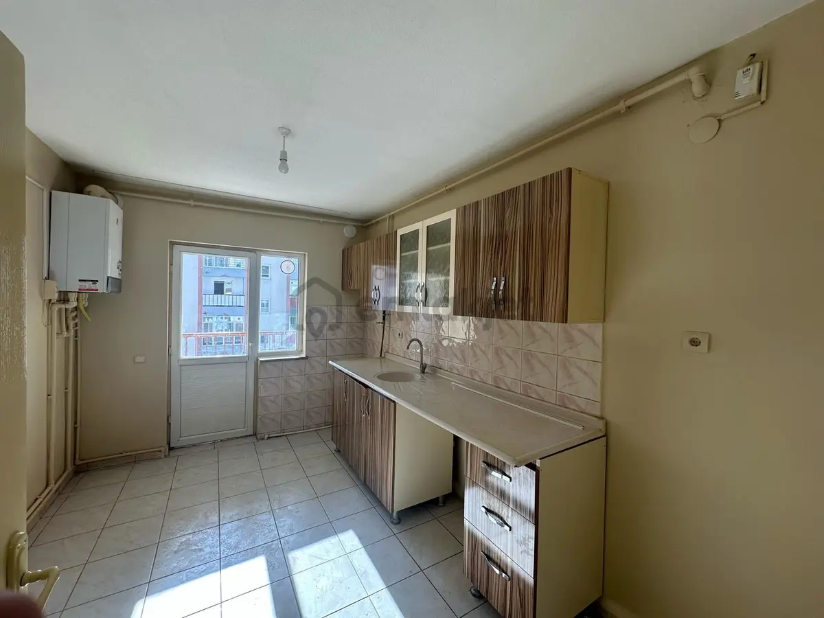 İstiklal Mahallesi Tokide 3+1 Satılık Daire - 3