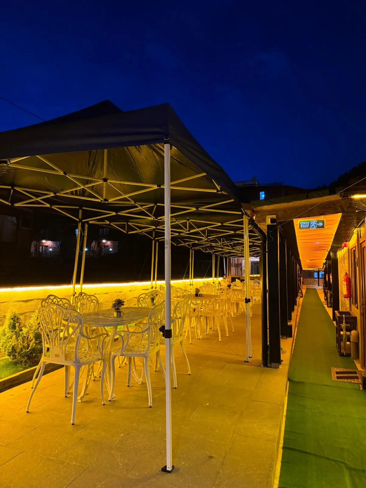 Trabzon Uzungöl De Satılık Otel - 3