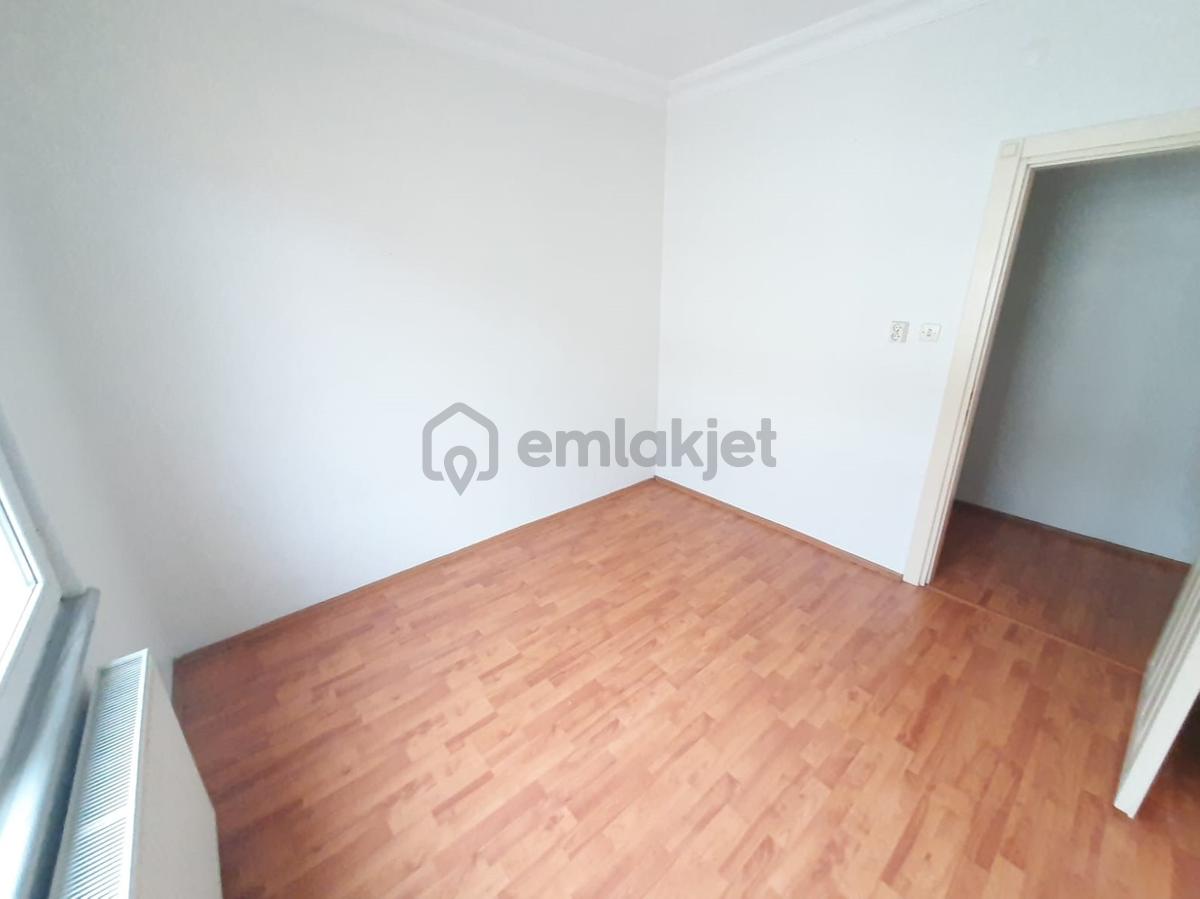Boş // 3+1 Arakat // İskanlı // Ensar Camiine Yakın - 19