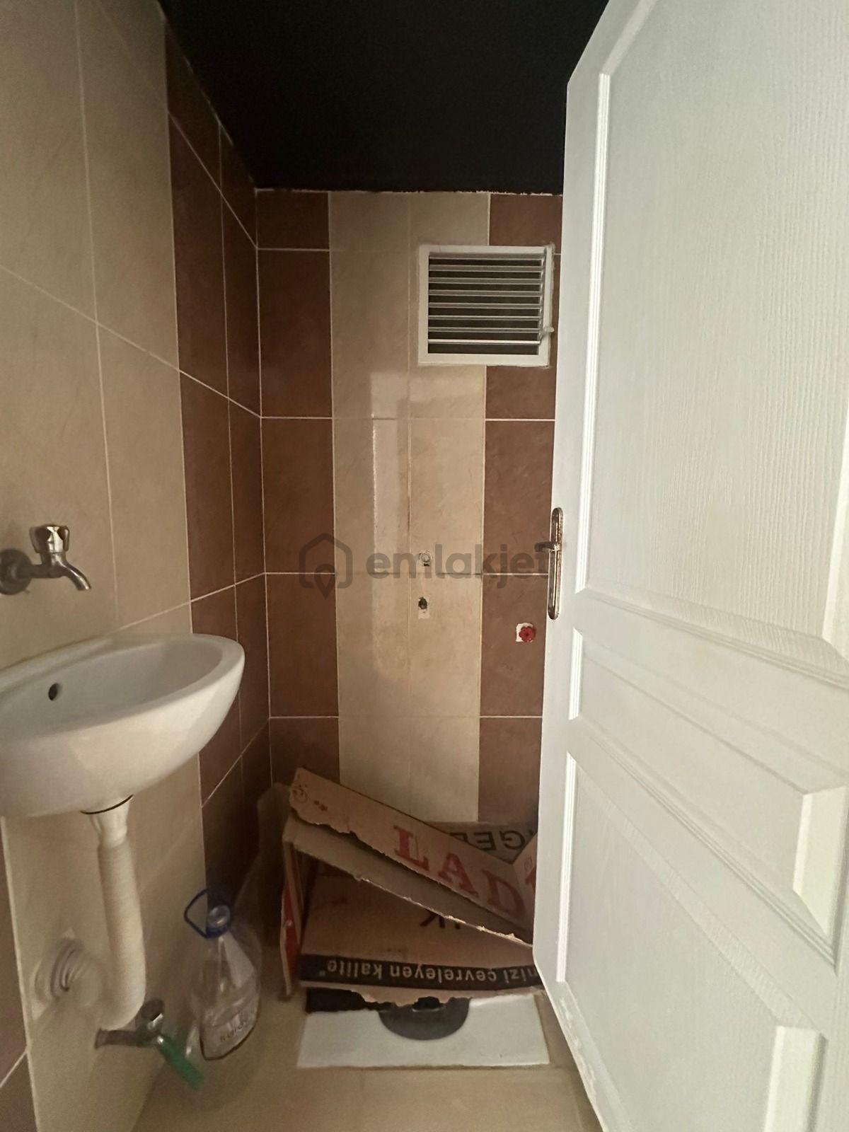 Battalgazi'de 2+1 Asansörlü Giriş Kat Satılık Daire !! - 19