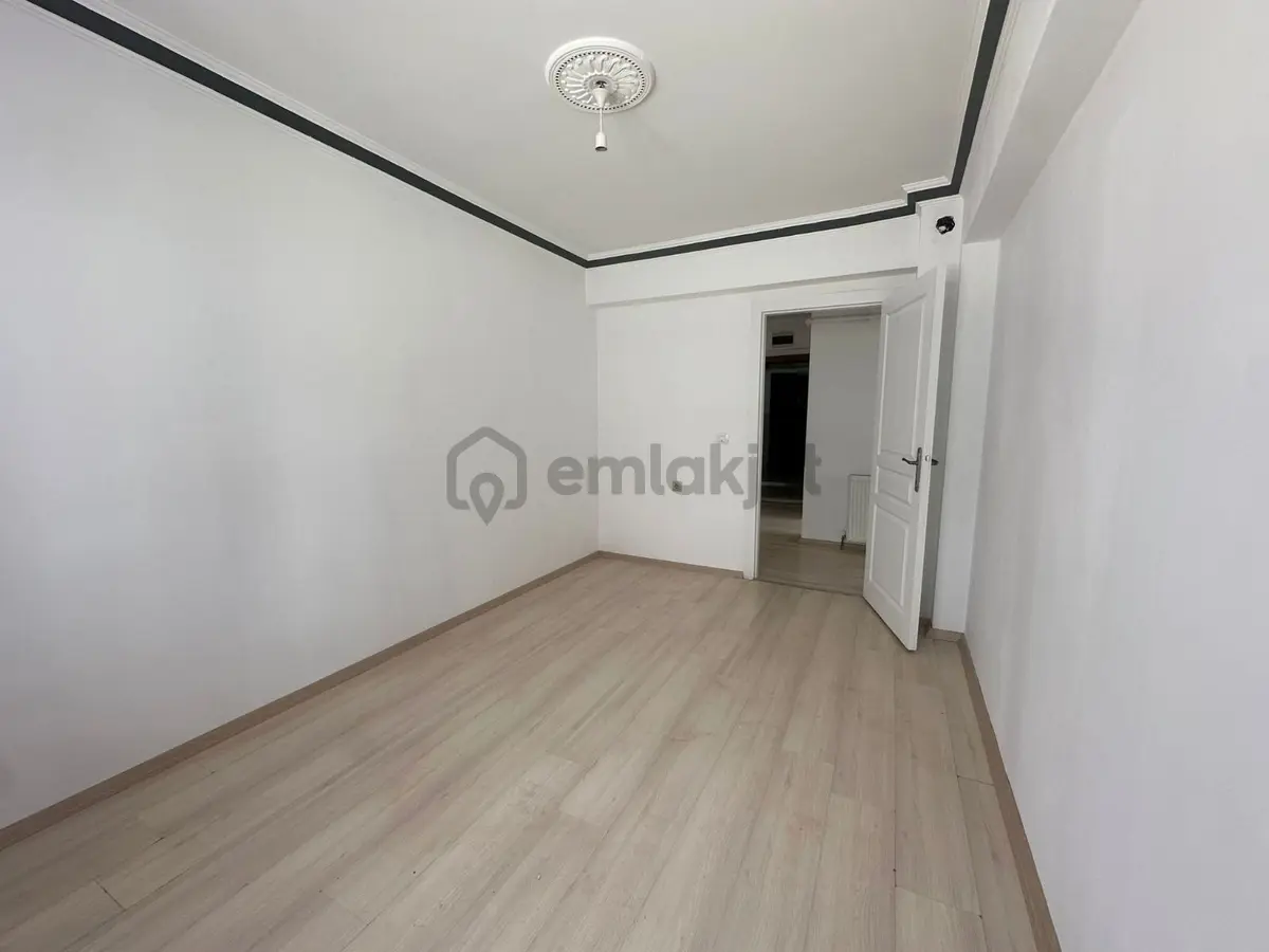 Battalgazi'de 2+1 Asansörlü Giriş Kat Satılık Daire !! - 8