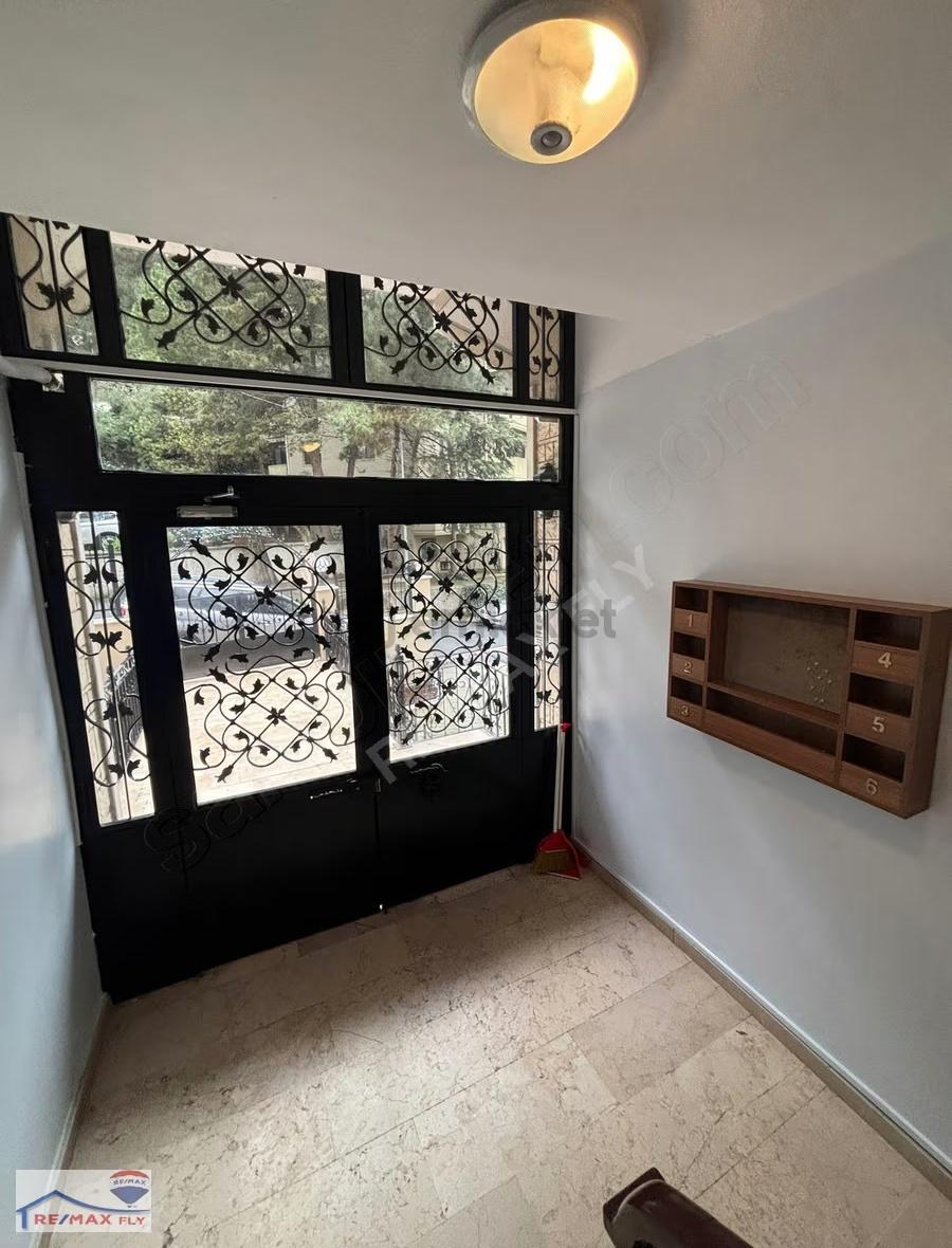 Tarabya'da Nezih Konumda 2+1 Satılık Daire - 8