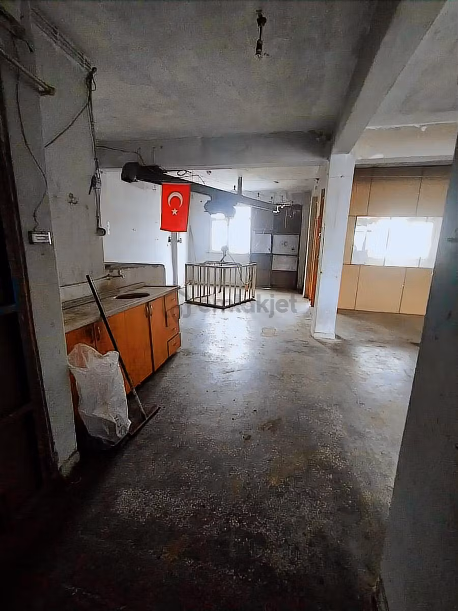 Gaziosmanpaşa Sanayide Calaskarlı 100m2 İşyeri - 2