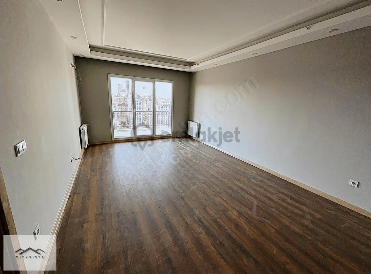 Esenyurt Satılık Point Rezidans Lüks 2+1 Ebeveyn Banyolu Daire - 12
