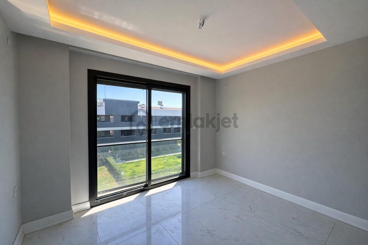 Umas Solutıon'dan 2+1 Denize Sıfır Manzaralı Daireler - 9