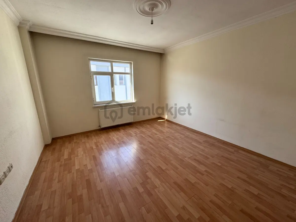 Şanlıbaba Emlak'tan Güzelyurt Mahallesinde Satılık 3+1 Daire - 20