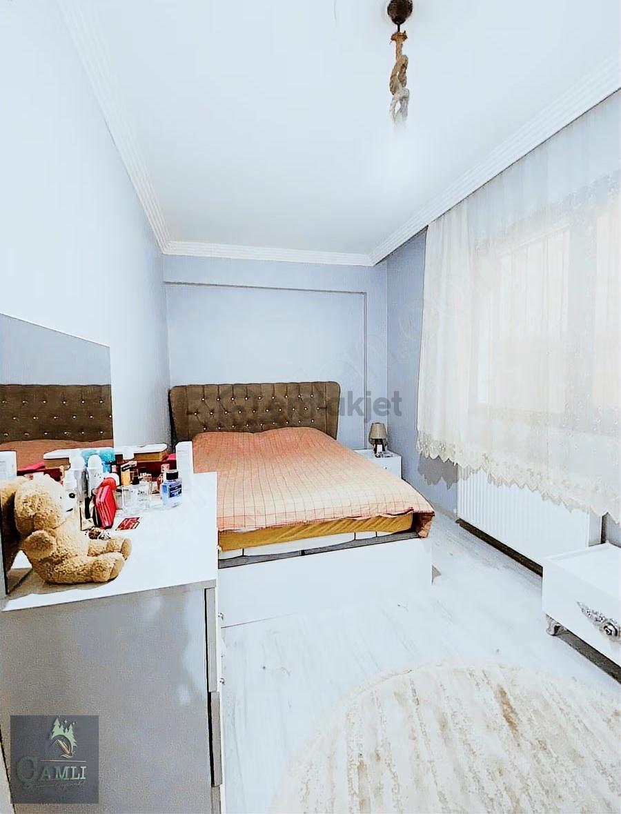 Merkezi Konumda Kiralık 1+1 - 9