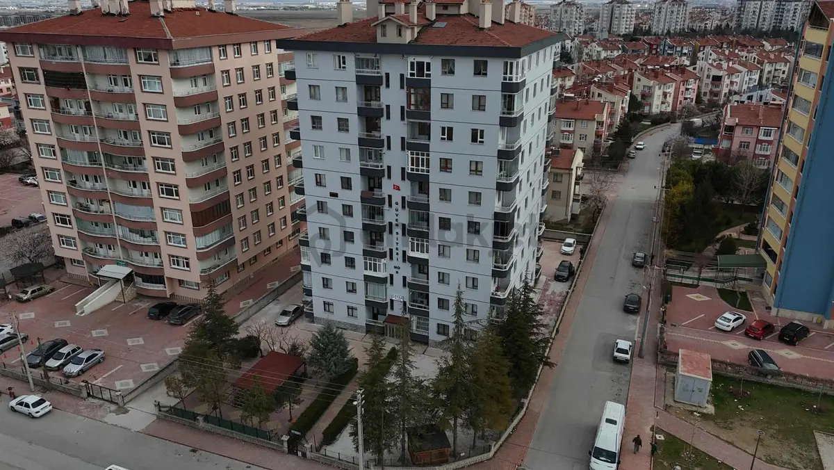 Net Emlaktan Ful Yapılı Ara Kat Masrafsız 2+1 Daire
